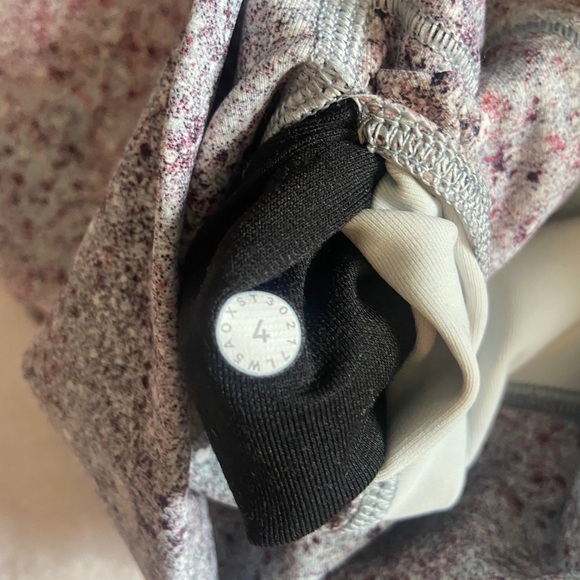 Lululemon Wunder Under 21” - Summer Haze Multi - Picture 6 of 6